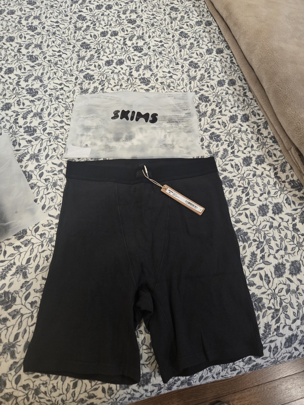 SKIMS Women's Black Stretch Boxer Shorts